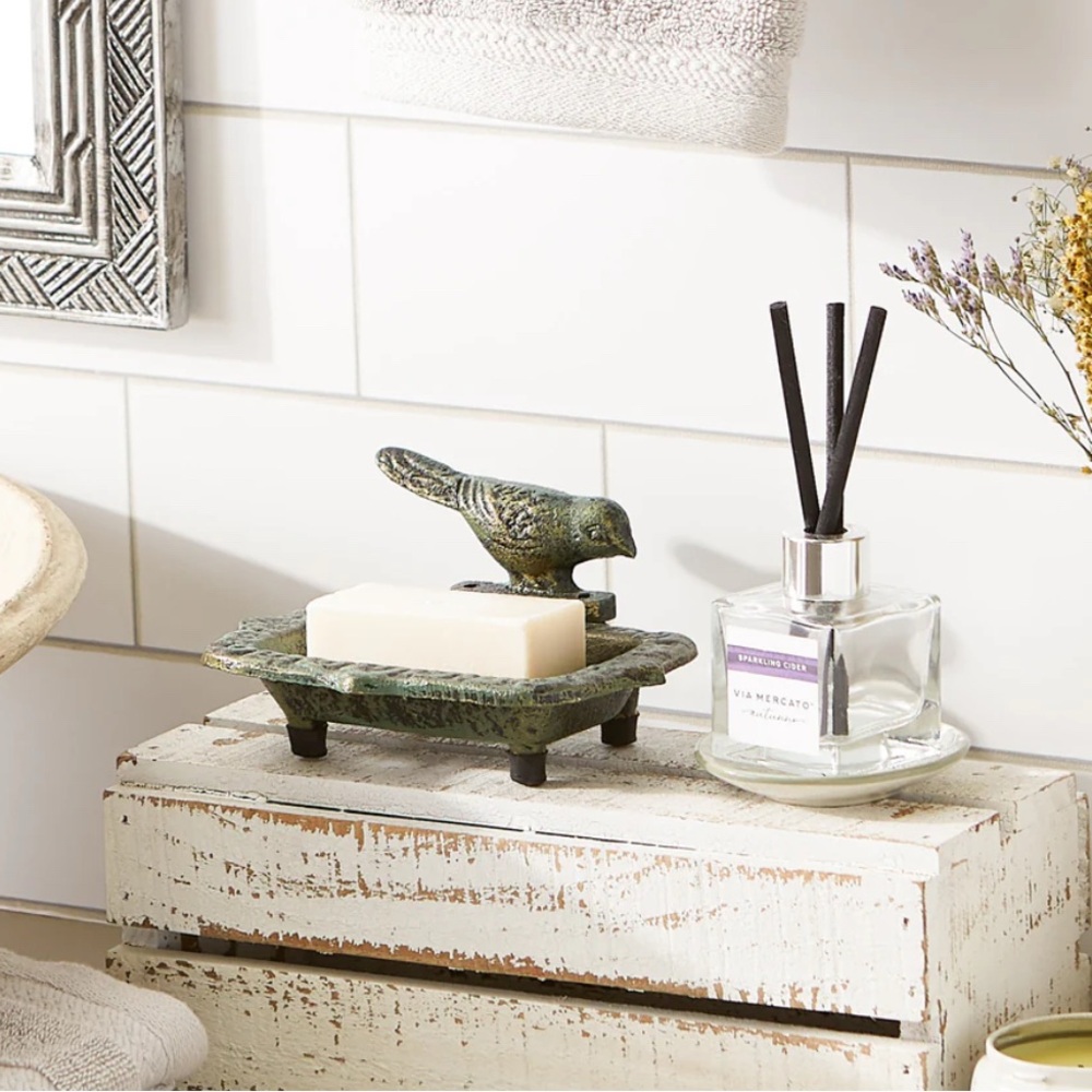 NIB - Cast Iron Soap Dish